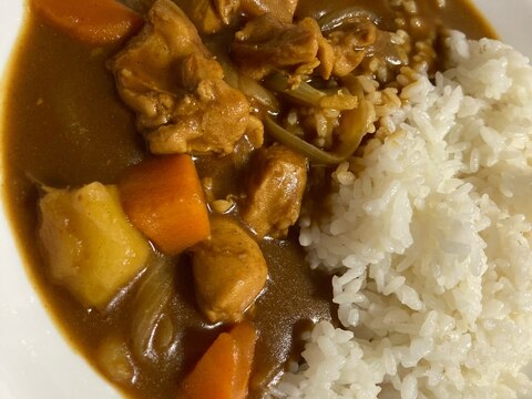 いつもの材料でカレー